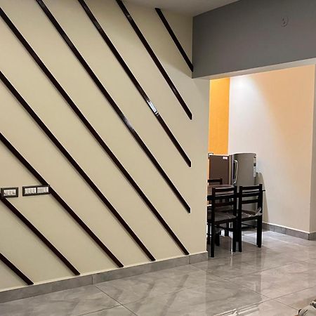 Guru Home Stay Near Sri Ramanasramam Tiruvannāmalai Eksteriør billede