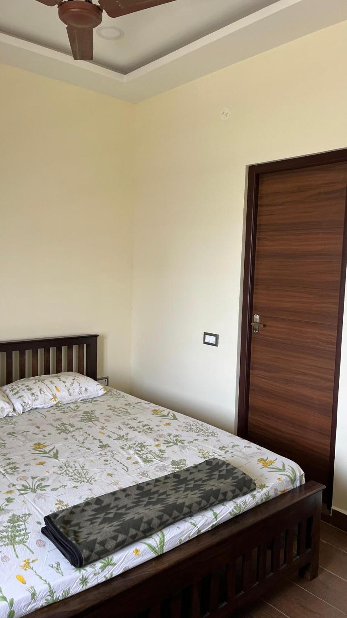 Guru Home Stay Near Sri Ramanasramam Tiruvannāmalai Eksteriør billede